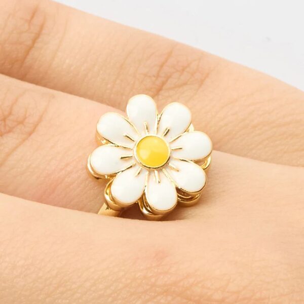 Anillo Margarita Giratoria